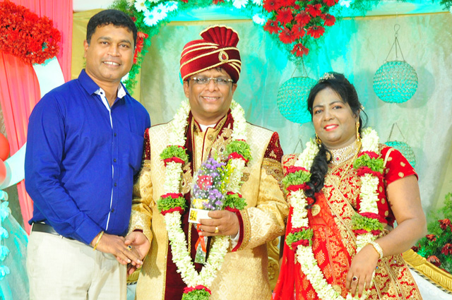 Bro Andrew Richard & Sis Hanna Celebrated their 25th Silver Jubilee Wedding anniversary with great grandeur at the Prayer Center in Mangalore here on May 04th, 2018 amidst a large number of devotees.